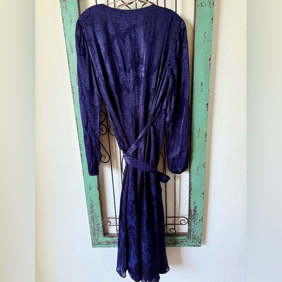 Diane von Furstenberg Purple Jacquard Wrap Dress M – Iconic DVF - Picture 4 of 10